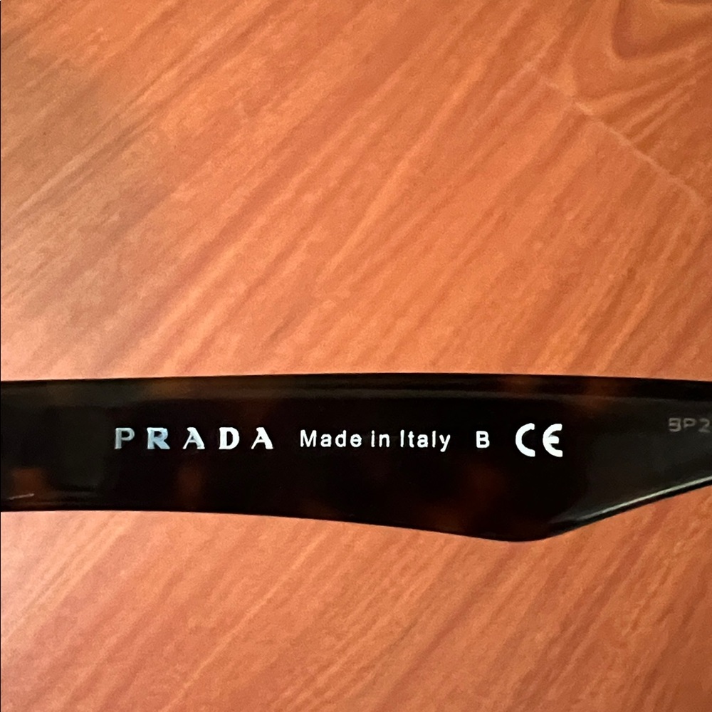 Prada Tortoise Shell‎ Eyewear - Picture 6 of 7